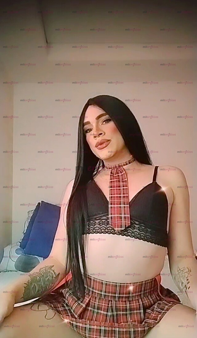 FOTOS DE FANTÁSTICA Y ENCANTADORA NO TE QUEDES CON LAS GANAS CALIENTE UNA BEBE PARA TI