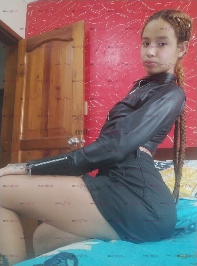 FOTOS DE HOLA MIS BEBES SOY DANY MEJÍA UNA PAISITA MORBOSA Y MUY CALIENTE. PUEDO SER UN