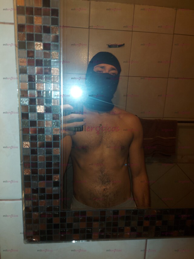 FOTOS DE 400 1 HR. JOVEN MUY CACHONDO Y CON EXPERIENCIA PARA COGER MUJERES. SOLO MUJERES!