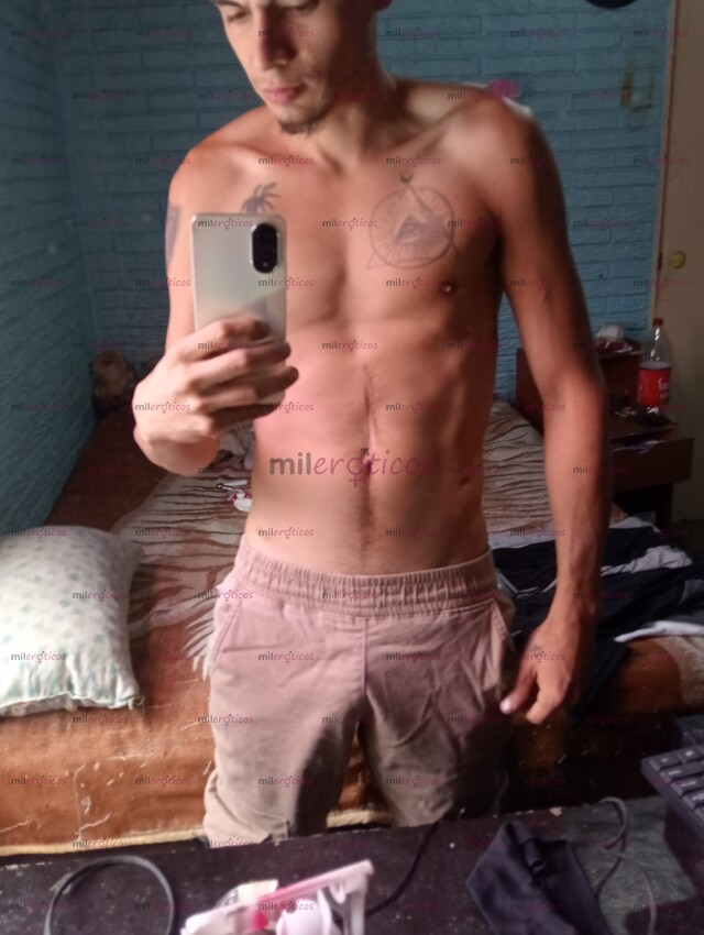 FOTOS DE SI ANDAS CON MUJERES, NO OLVIDES EL LÁTIGO