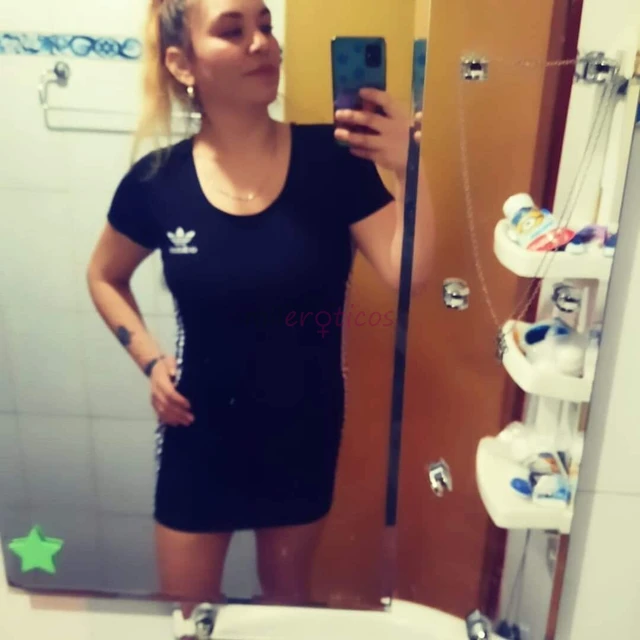 Bonito rostro de salvaje mirada y con mi maravilloso cuerpo de piel clara fino y delicado soy una chica muy guapa alegre educada y muy sensual picara...