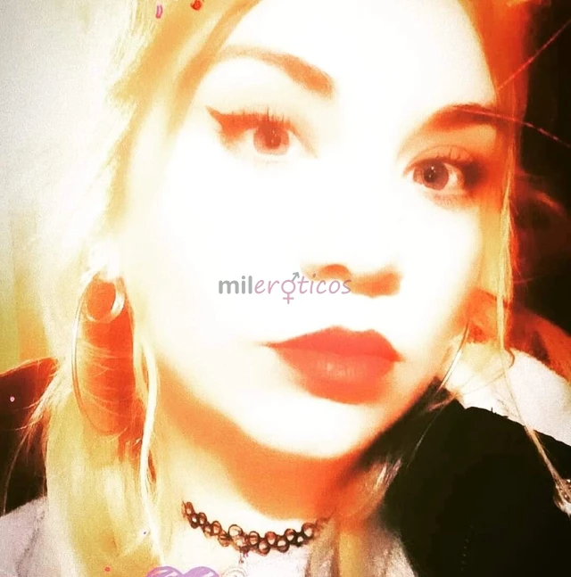 Bonito rostro de salvaje mirada y con mi maravilloso cuerpo de piel clara fino y delicado soy una chica muy guapa alegre educada y muy sensual picara...