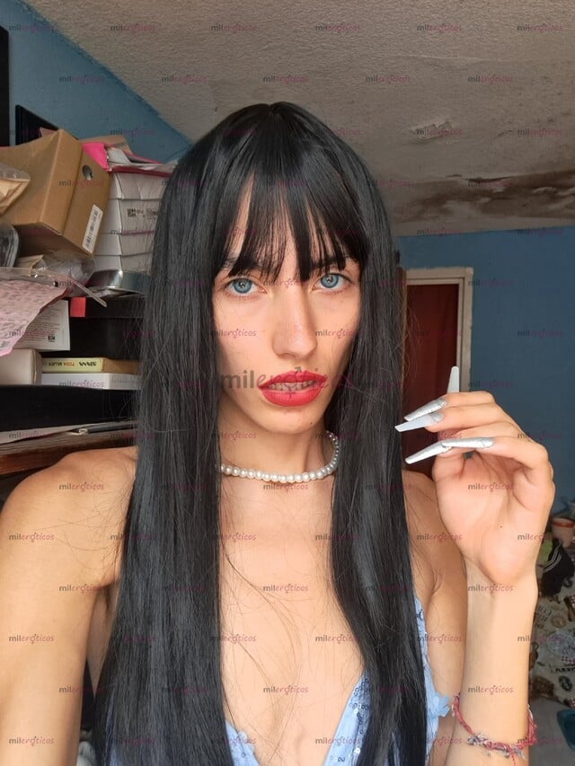 FOTOS DE EN LOS TUZOS NIÑA DE 19 AÑOS DE EDAD.SUPER AMABLE Y TRABAJO LAS 24 HORAS DEL DÍA