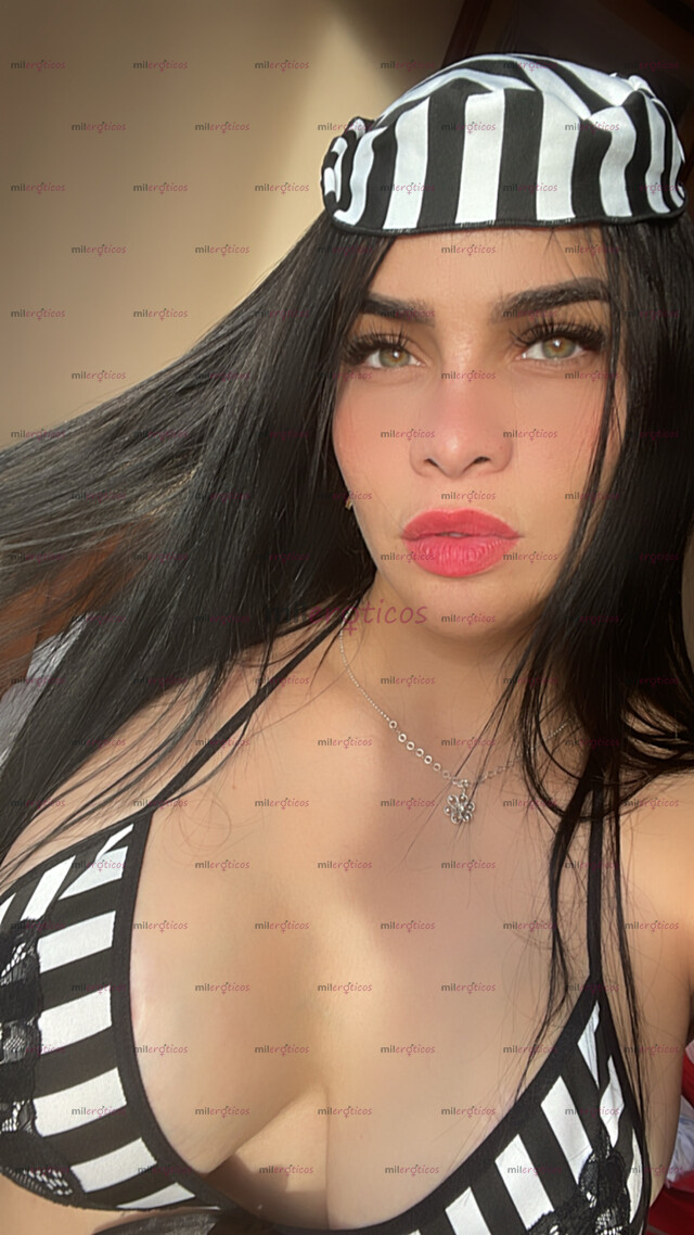 FOTOS DE EXCLAVA SEXUAL HÚMEDA CALIENTE Y APRETADITA TU PRISIONERA