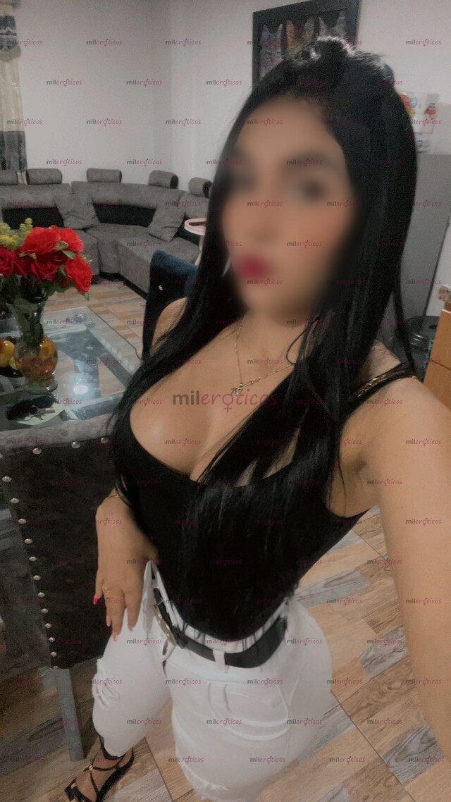 FOTOS DE HOLA AMOR SOY LANIA YA DISPONIBLE EN TU CIUDAD