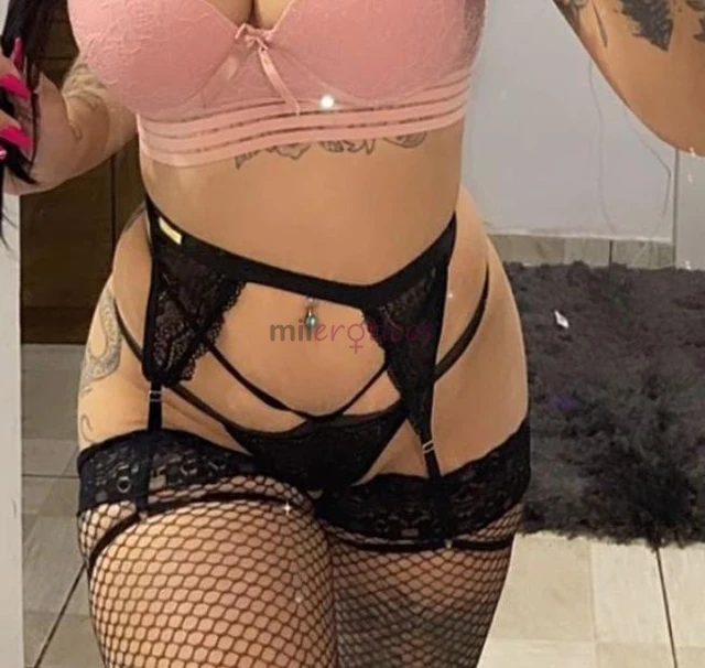 Ola amores sou a bruninha morena estou iniciando agora com local em maringa sou morena clara bumbum e seios m faco oral vaginal e massagem relaxante m...