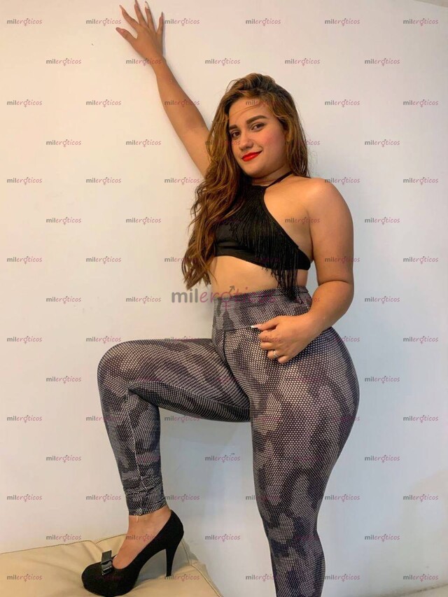 FOTOS DE ESPECTACULAR CHICA INDEPENDIENTE, PARA SACIAR TUS DESEOS 1