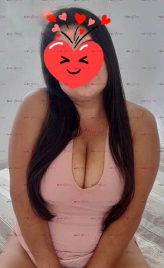 FOTOS DE MANZA... PAPACITO VEN Y PRUEBA A ESTA DELI GORDIBUENA...