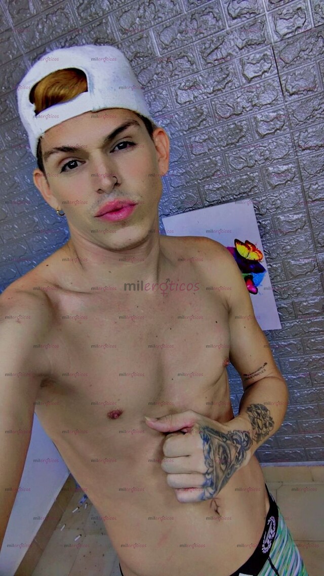 FOTOS DE HOLA CHICOS, UN GUSTO ME LLAMÓ ADRIÁN CHICO CARISMÁTICO, HOT, JUGUETÓN DISPUEST