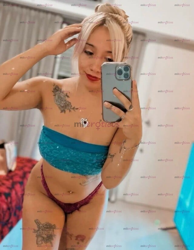 FOTOS DE CANDENTRE RUBIA CON TREMENDO CULO JUGOSO