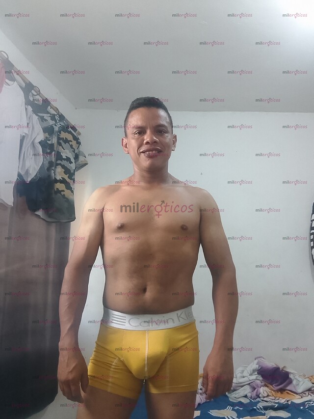 FOTOS DE BISEXUAL ACTIVO ARRECHO ATIENDO A DOMICILIO