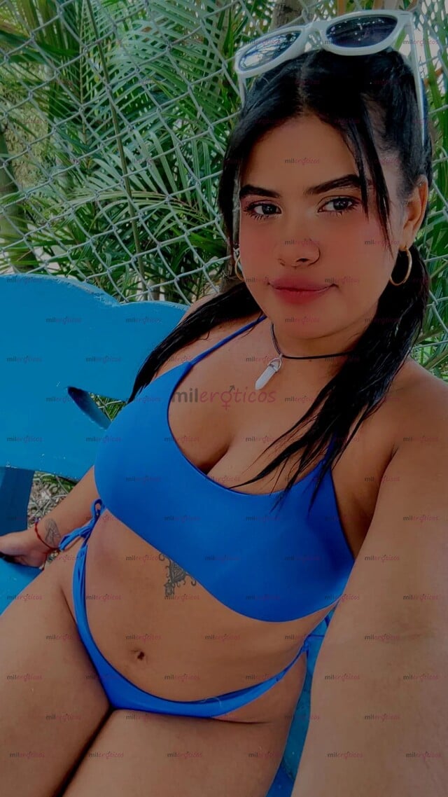 FOTOS DE TIERNA POLLITA DE 18AÑOS MORENA TETONA RECIÉN LLEGADA