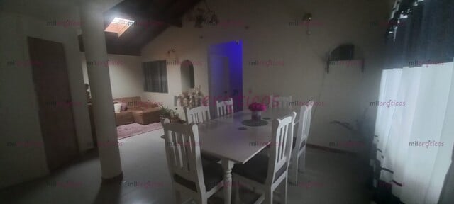 FOTOS DE ALQUILER DE HABITACIONES EN CASA DISCRETA EN RIONEGRO ANTIOQUIA COMODIDADES