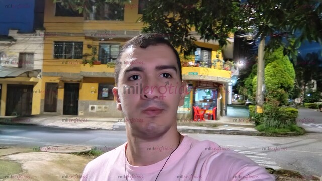 FOTOS DE LUCAS MARTINEZ (PEREIRA) ...CHICO ACTIVO VERGÓN XL 22 CM ...