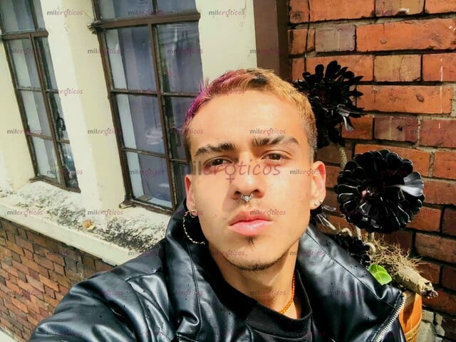 FOTOS DE PUEDO SER LO QUE TU QUIERAS, CUMPLO TUS FANTASÍAS REY