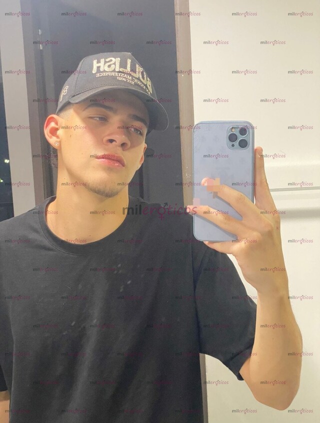 FOTOS DE POLLO HETERO BIEN DOTADO (SÓLO ACTIVO) DISPUESTO A COMPLACERTE
