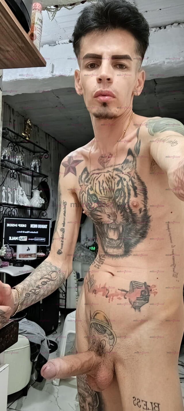 FOTOS DE FLACO TATUADO CALIENTE MORBOSO VENDO VIDEOS CASEROS Y VIDEO LLAMADAS