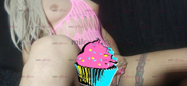 FOTOS DE PERRITA EXPLOSIVA LLEGO TU HEMBRA DOMINANTE LLENA DE LECHE Y CULO