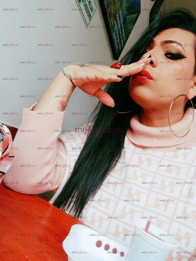 FOTOS DE PERRITA EXPLOSIVA LLEGO TU HEMBRA DOMINANTE LLENA DE LECHE Y CULO