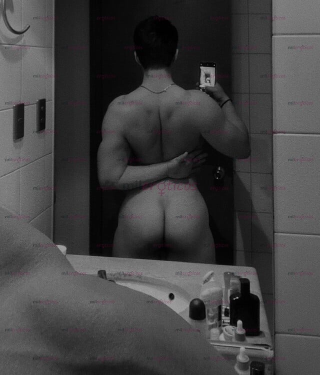 FOTOS DE VERGA Y CULO ROSADITO PARA TI, NO DUDES EN CONOCERME TE VOY A CULEAR RICO PAPI
