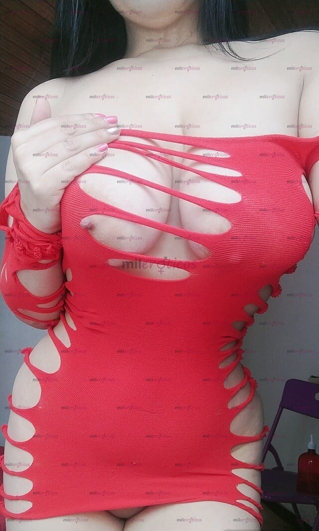 FOTOS DE JULIANA UNA CHICA MUY DESCOMPLICADA DISPUESTA A COMPLACERTE