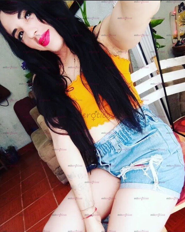 FOTOS DE GUAPA AMABLE ATREVIDA. SEXOSA. MAMADORA. SOY GRIS. DELGADITA GUAPA FEMENINA