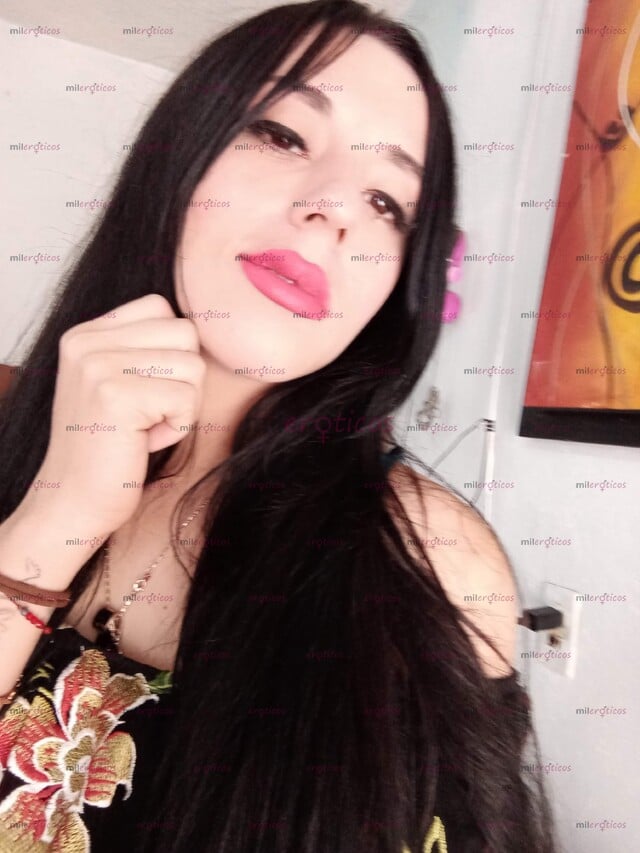 FOTOS DE SHEMALE MUY GÜAPA, BONITA Y SEXY SEXOSA CON LUGAR LIMPIO