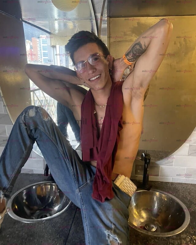 FOTOS DE TOMMY RECIÉN LLEGADO A TU CIUDAD MUY PROFESIONAL Y DISCRETO CON SITIO PRIVADO