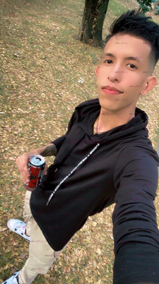 FOTOS DE MASAJISTA VERGON DOTADO 22CM COSTEÑO VARONIL DISCRETO