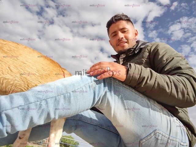 FOTOS DE MORENO DISPONIBLE PARA CUMPLIR TUS FANTASIAS, SOLO MUJERES Y PAREJAS CORNUDO