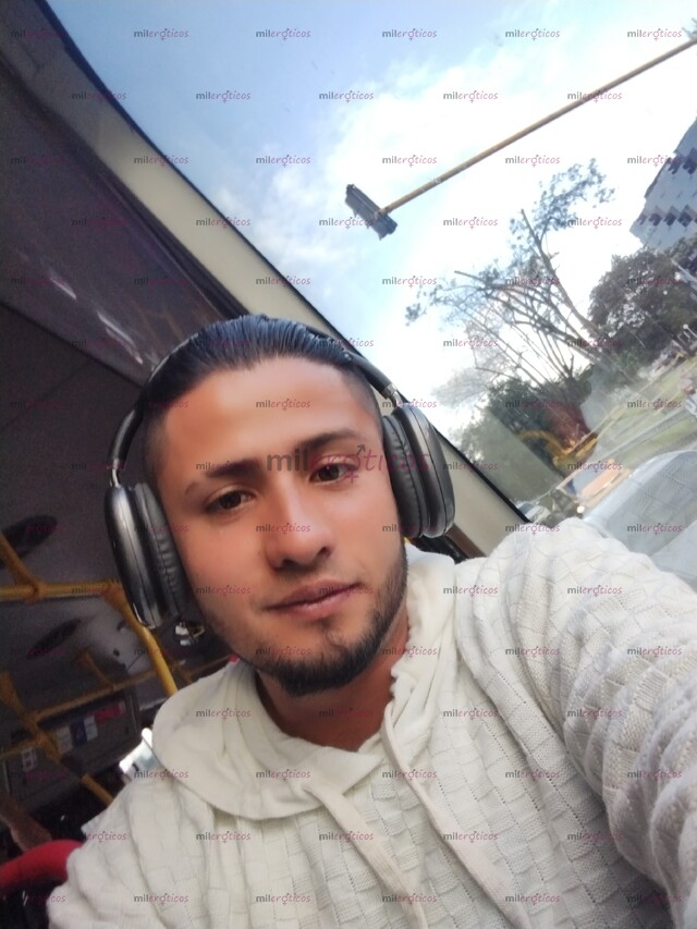 FOTOS DE MORENO DISPONIBLE PARA CUMPLIR TUS FANTASIAS, SOLO MUJERES Y PAREJAS CORNUDO