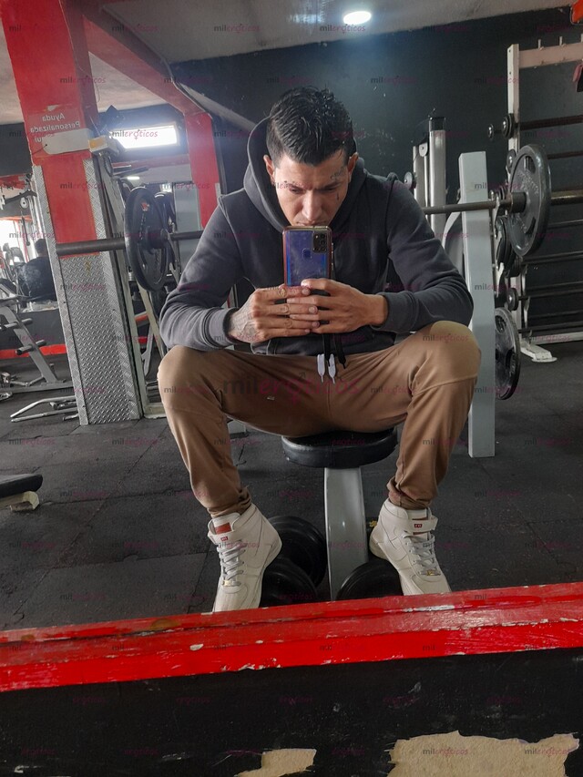 FOTOS DE HOLA Q TAL SOY NUEVO ME LLAMO BRAYAM ME GUSTA MUCHO EL SEXO