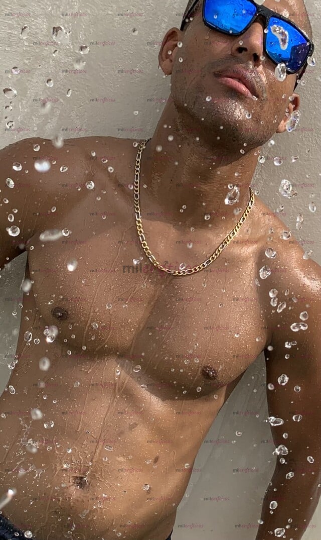 FOTOS DE EL HOMBRE QUE HARÁ QUE TE MOJES CÓMO NUNCA, DEJA QUE TE PENETRE RICO. 5573597224