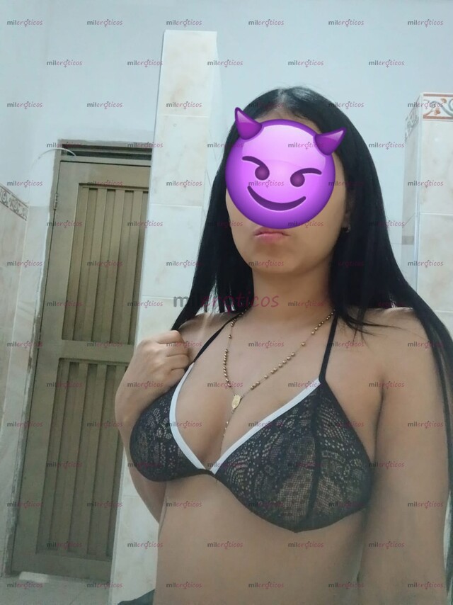 FOTOS DE DANIELA TU FLACA LINDA BIEN PERRA Y DESCOMPLICADA PARA TI