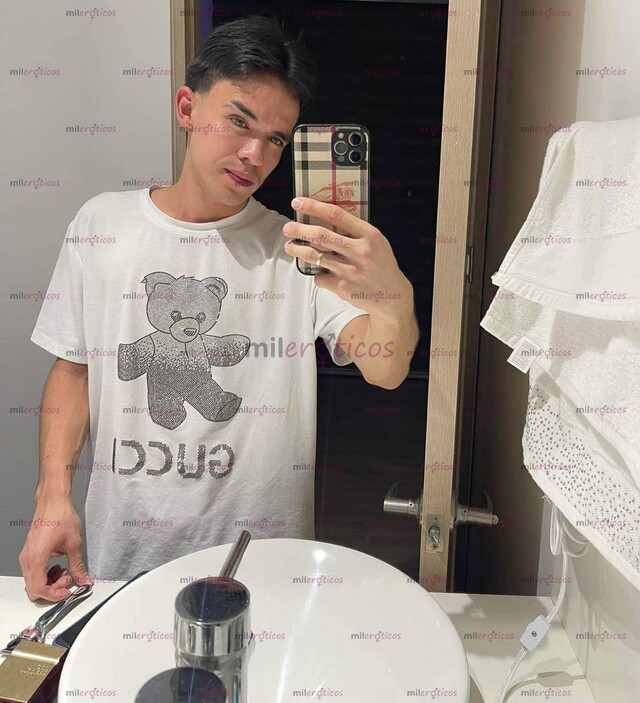 FOTOS DE CHICO DISPONINLE Y SERIO PARA TI Y TU MOMENTO DE RELAJACION