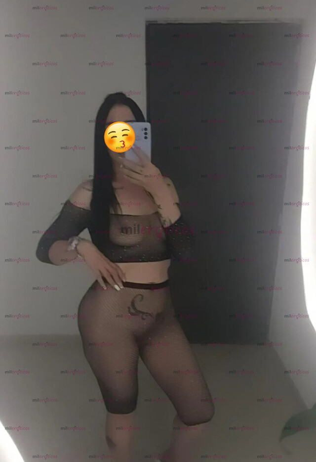 FOTOS DE HERMOSA ANDREA MADURITA COMPLACIENTE RICO ORAL