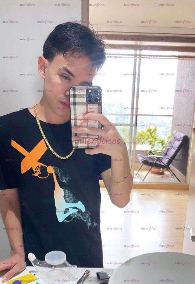 FOTOS DE CHICO DISPONINLE Y SERIO PARA TI Y TU MOMENTO DE RELAJACION