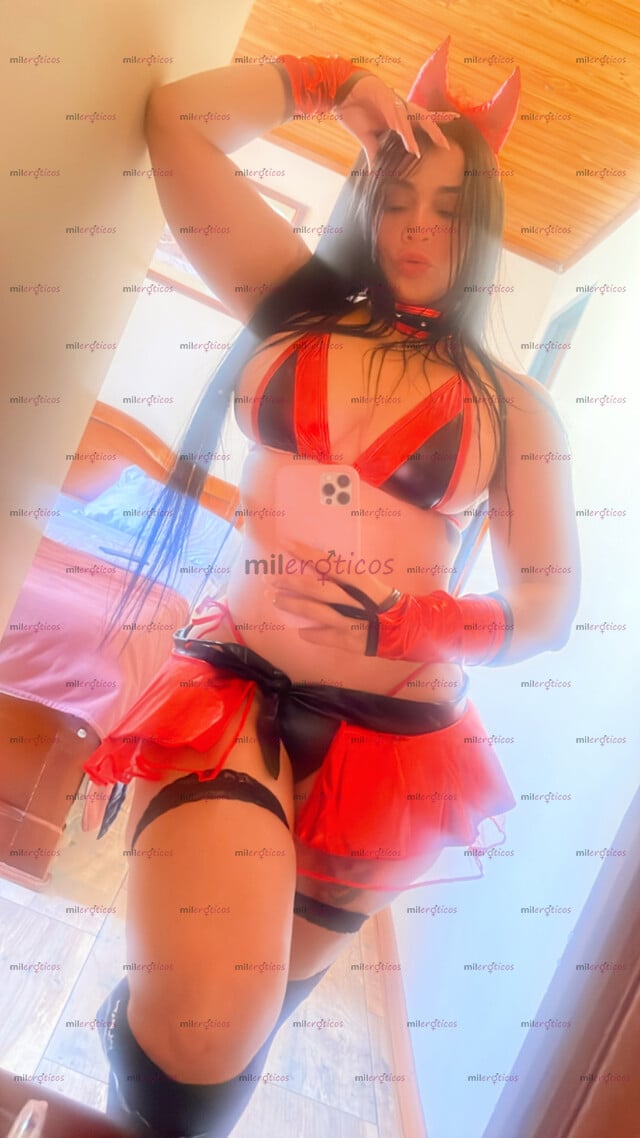 FOTOS DE POCO DÍA TU DIABLA. HERMOSA CARA Y CUERPO. TE LLEVO AL TU MEJOR CALENTURA AMOR