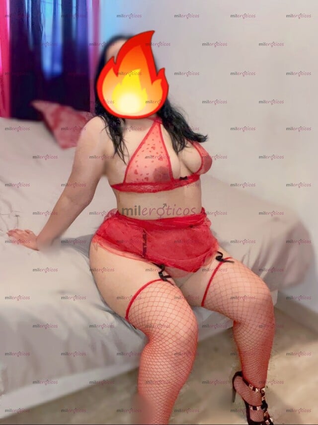 FOTOS DE STEFANNY UNA LINDA DAMITA SEXYCURVI DE BONITA CARA Y CUERPO SÚPER BUENA OND