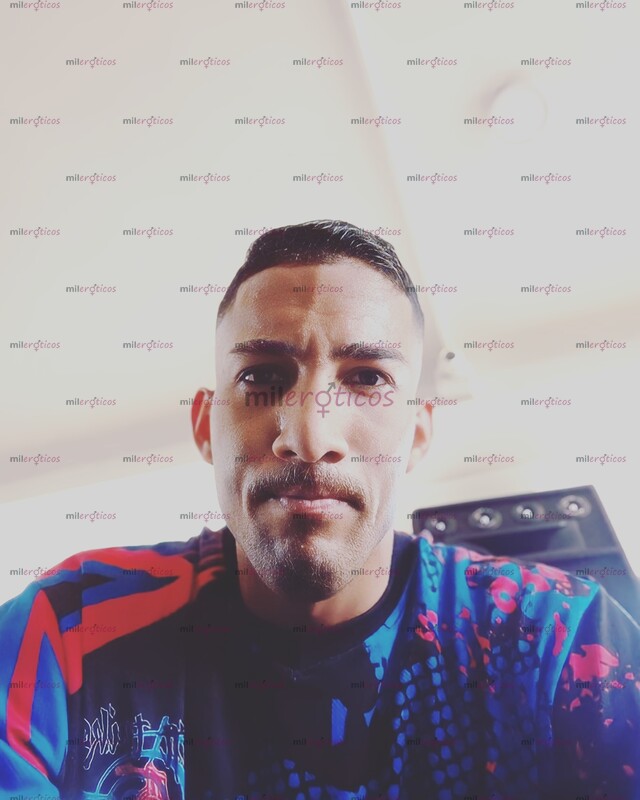 FOTOS DE CAL!ENT€ , C0OMPLACIENT€ ,DISPUEST0 A MATAR TUS D€S€0$