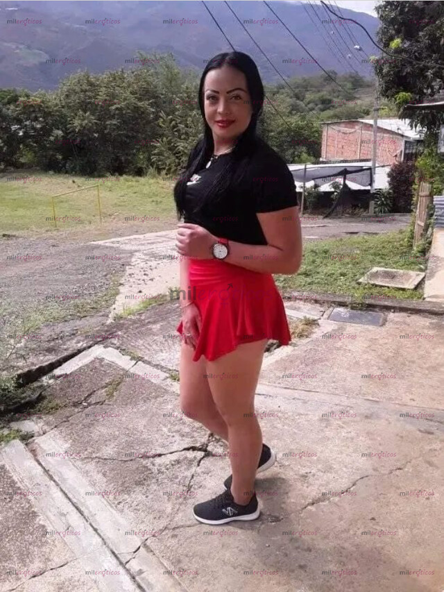FOTOS DE BLANQUITA ALTA DE HOJOS CLAROS TIERNA CALIENTE Y APACIONADA DISPONIBLE PARA TI