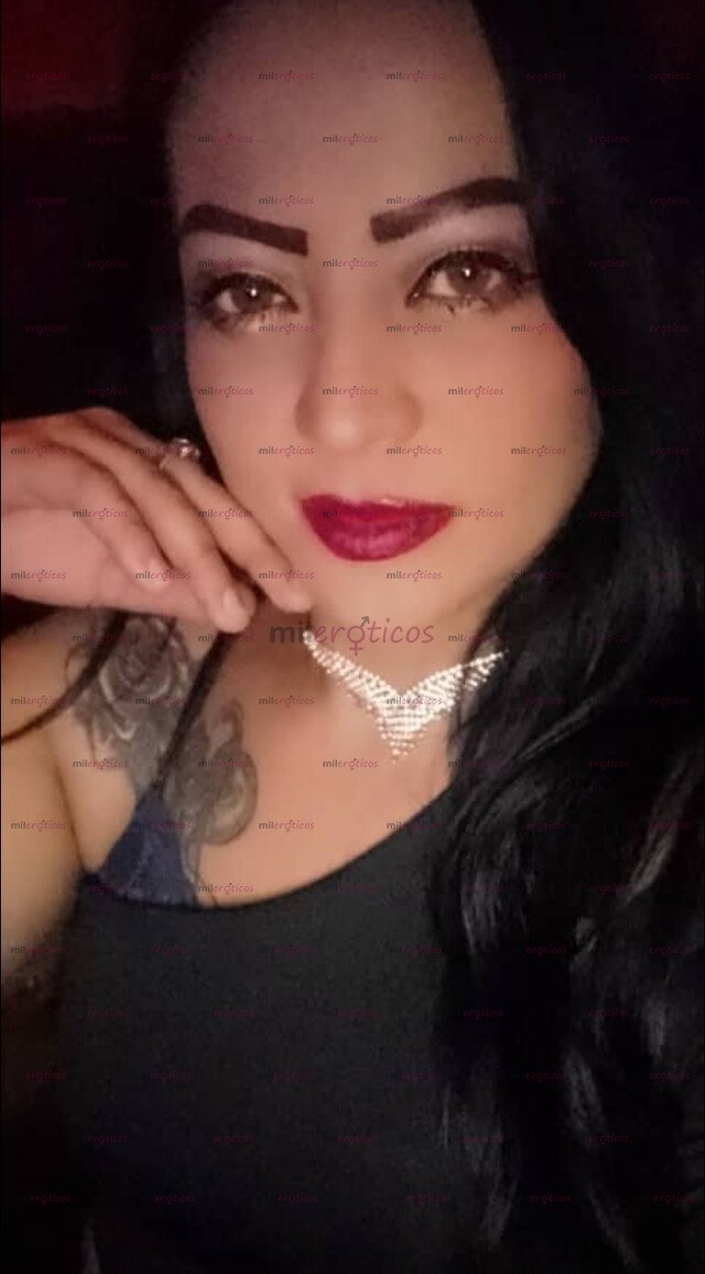 FOTOS DE BLANQUITA ALTA DE HOJOS CLAROS TIERNA CALIENTE Y APACIONADA DISPONIBLE PARA TI
