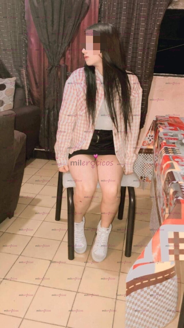 FOTOS DE HANNIA UNA HERMOSA UNIVERSITARIA SEXI Y ELEGANTE