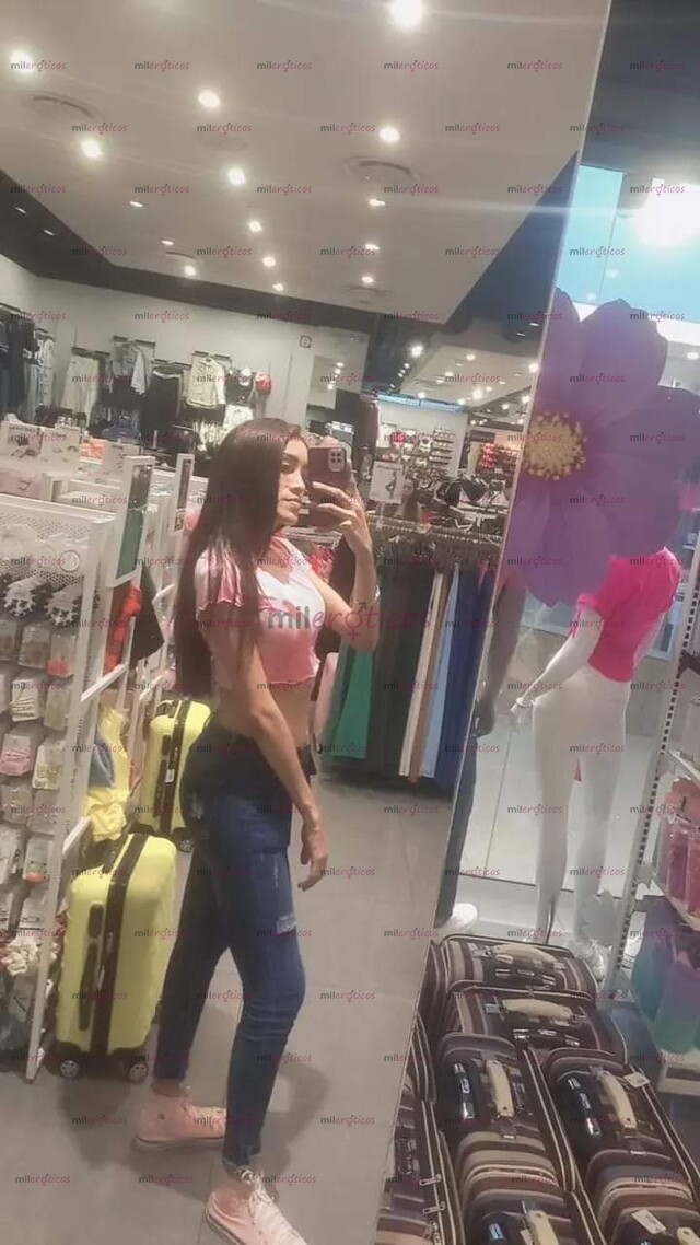 FOTOS DE NATASHA CENTENO Y JUGUETE SEXUALES.. MÁS