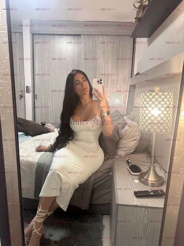 FOTOS DE DISPONIBLE EXCLUSIVA PARA TI ESTAS CALIENTE RESERVA CONMIGO AMOR
