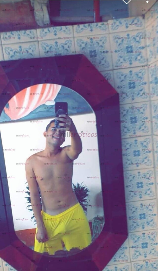 FOTOS DE CHICO DESCOMPLICADO DISPUESTO A CUMPLIR UNO DE TUS FETICHES
