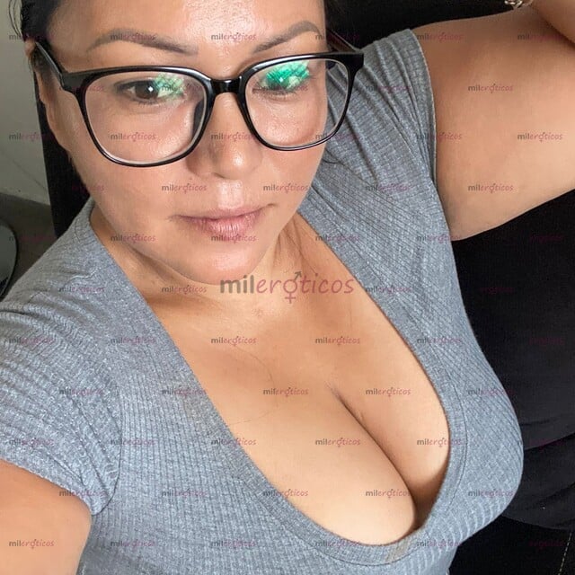 FOTOS DE SOY UNA MILF SOY XIOMARA TENGO VENTA DE CONTENIDO MUY RICO