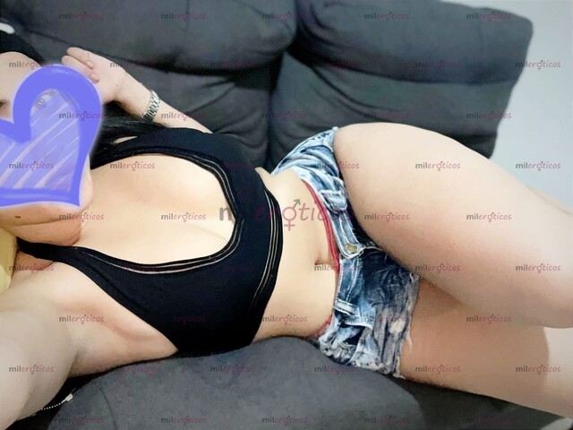 FOTOS DE CHICA ESTUDIANTE ,,,MUY CALIENTE TE ESPERA ...!!!!!