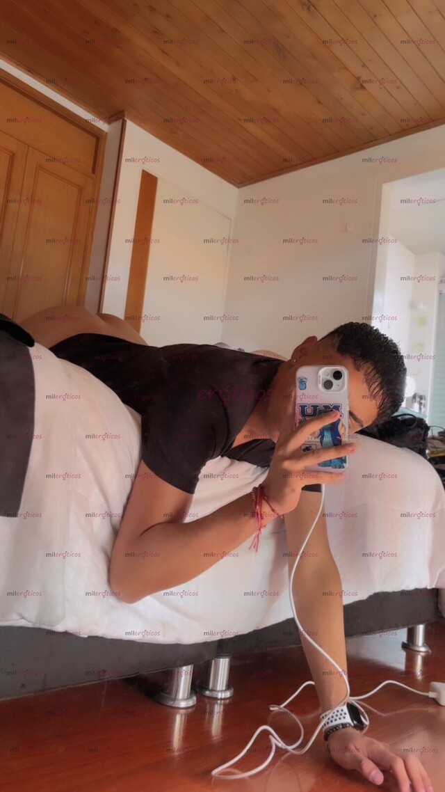 FOTOS DE JOVEN VERSÁTIL MUY ARRECHO COMPLACIENTE 3134345524