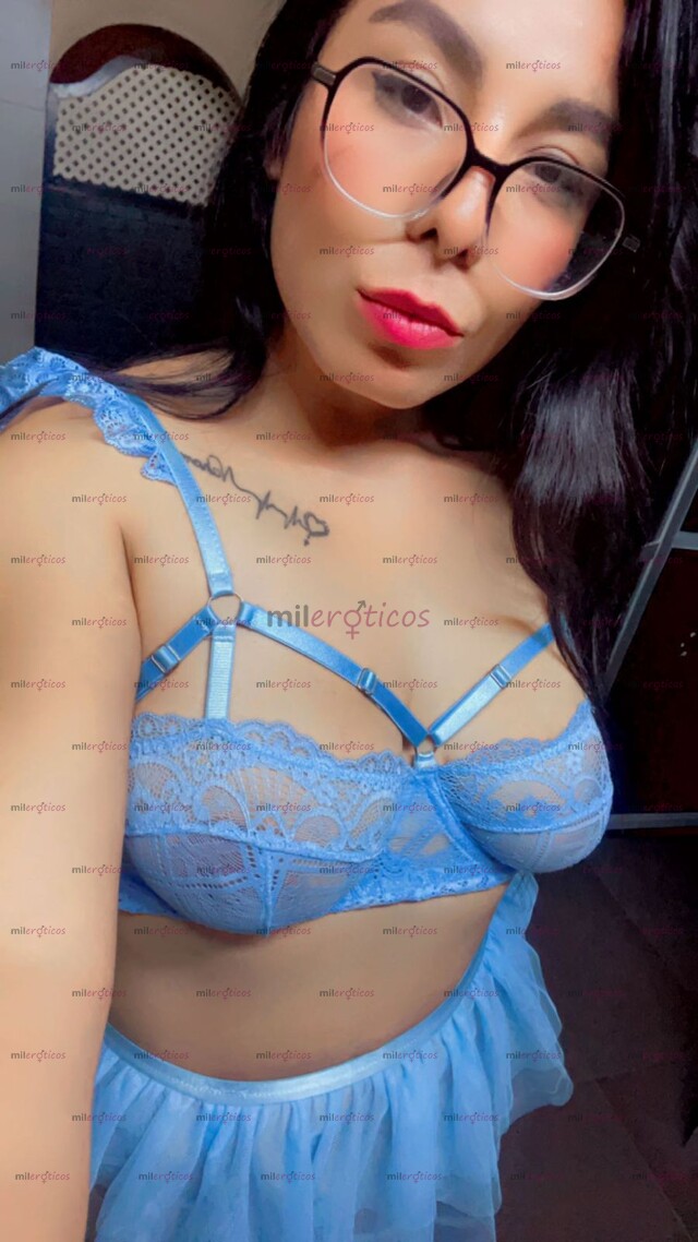 FOTOS DE LLEGÓ TU LINDA CHAPARRITA, PARA CUMPLIR TE TODAS TUS FANTASIAS PAPI